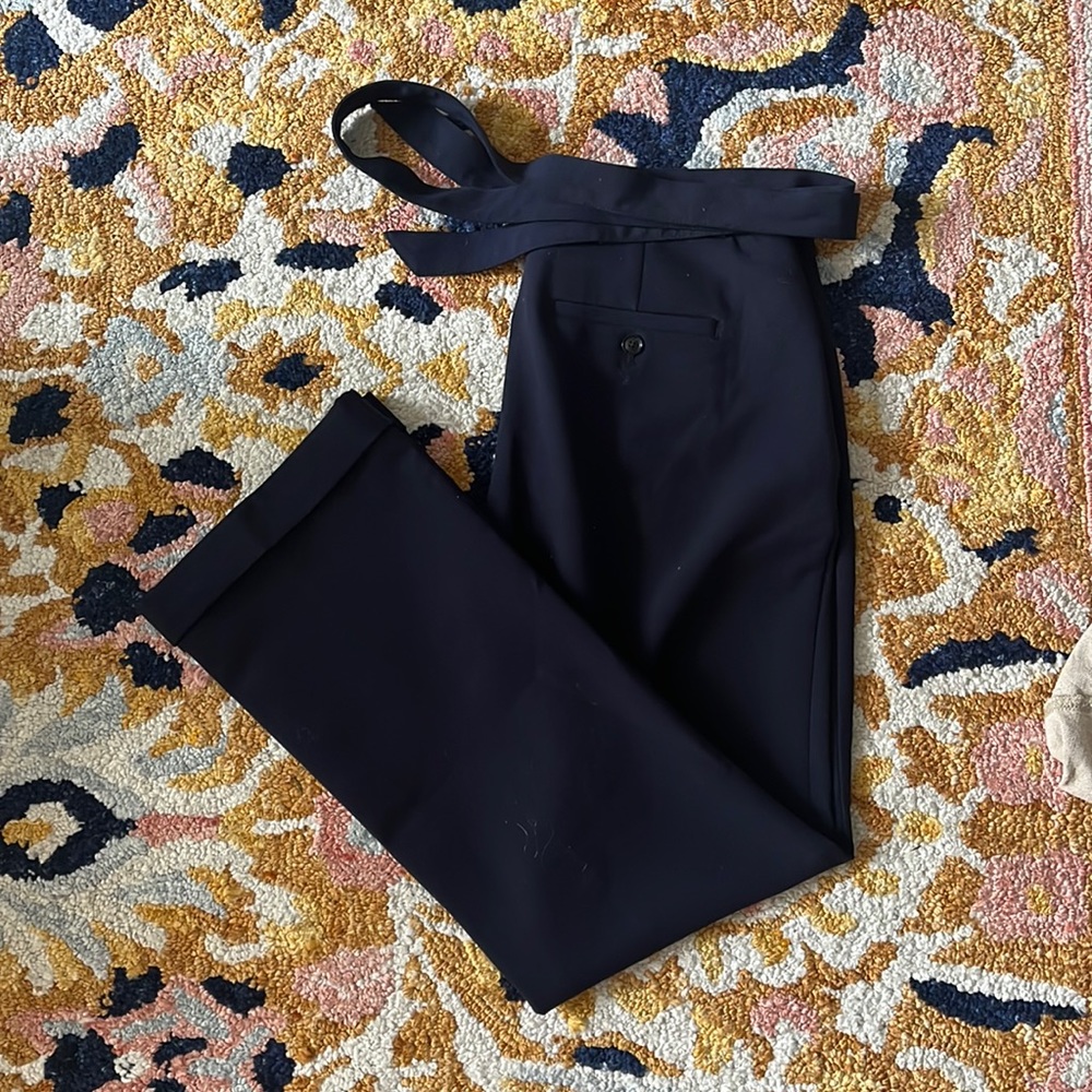 Banana Republic Logan Pant w Front Tie in Navy